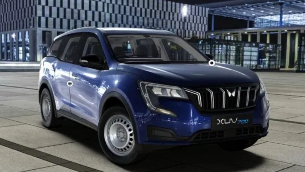 XUV700 MX