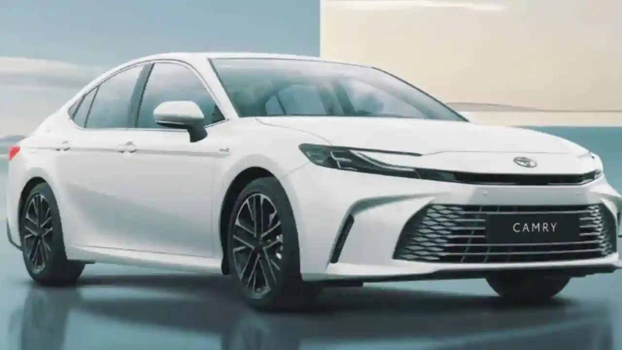 2025 टोयोटा Camry