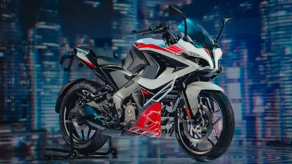 2025 Bajaj RS200