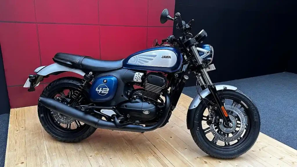 जावा 42 FJ मोटरसाइकिल